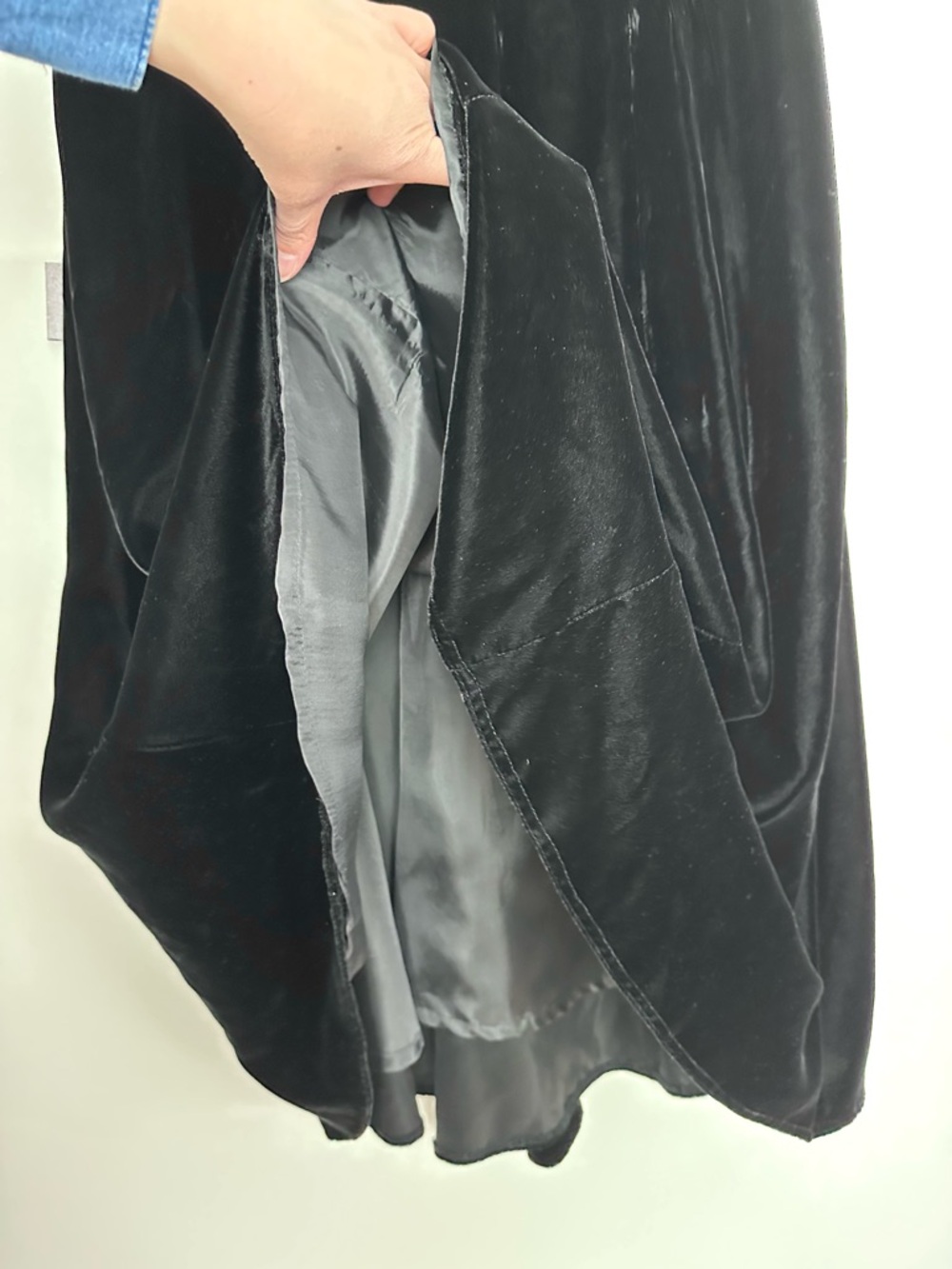 Whimsigoth Black Velvet Maxi Skirt Witchy Y2K Vampirecore Classic Minimalist - Picture 5 of 11